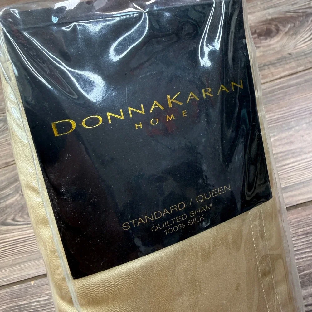 Donna Karan Essential Silk Quilted Standard Sham Gold Dust 100% Silk  NEW